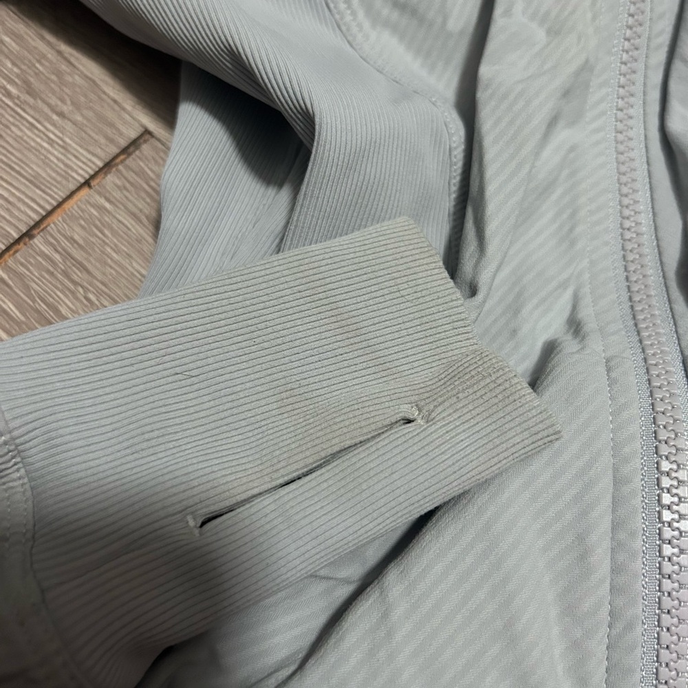 lululemon athletica Light Gray Hooded Zip Jacket - Picture 2 of 7